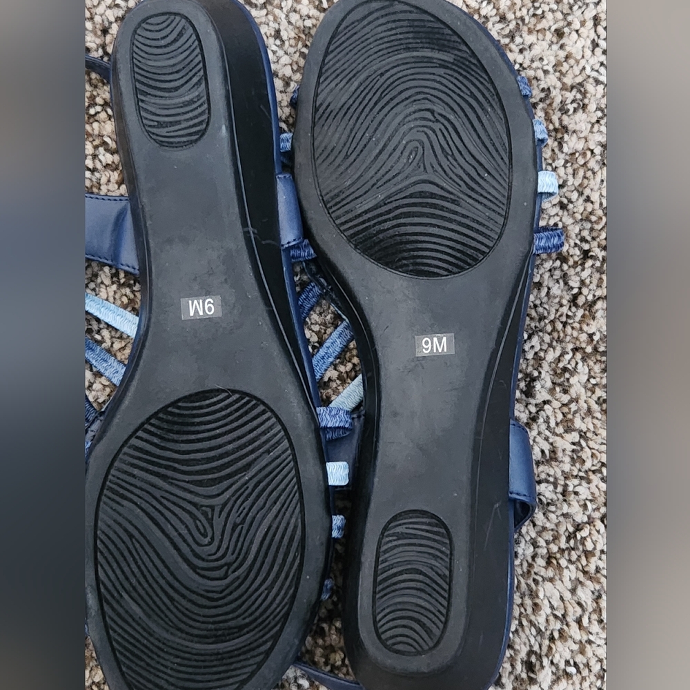 Impo Women's Navy and Light Blue Strappy Sandals - Picture 2 of 3